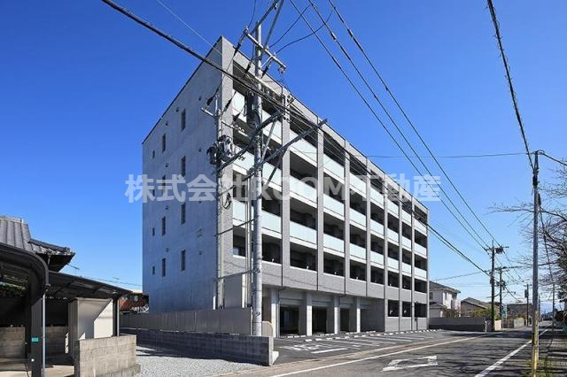 フリューゲル年見の外観|外観もきれいです