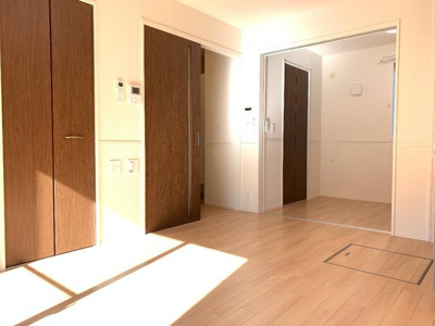 【その他】 | アクロスモモ