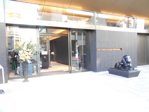 ライオンズタワー岡山千日前のエントランス|エントランス