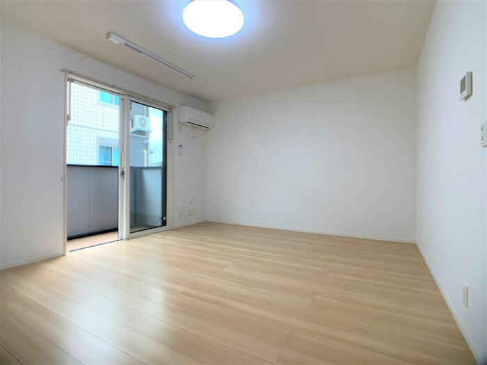 ヴィズダム　　刈谷市近郊の賃貸はクラスホームの居間・リビング