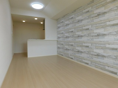 【居間・リビング】 | ルミウス | ※同建物同型別のお部屋