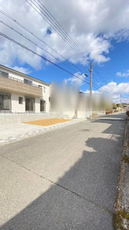 【前面道路含む現地写真】