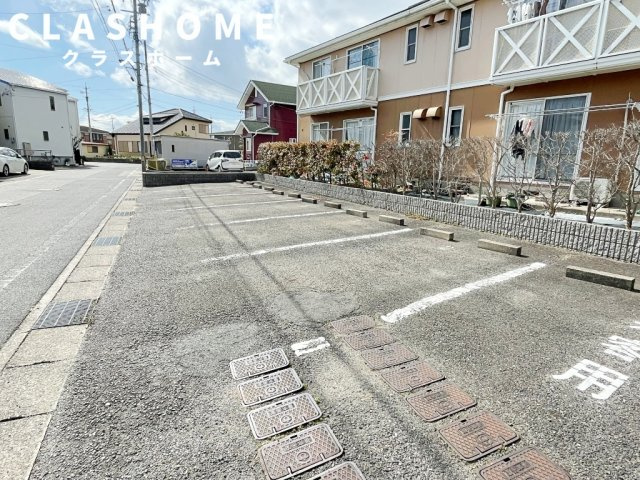 ジュネスシャトーB　　　刈谷市の賃貸ならクラスホーム刈谷店の駐車場
