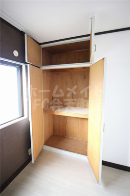 【収納】 | シティハイツ市岡 | たっぷりとした収納スペースです