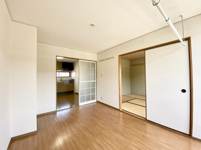 【洋室】 | プリシェールOKA