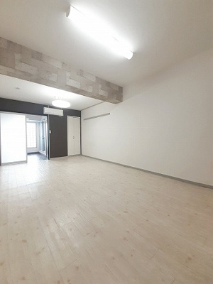 【居間・リビング】 | マンション栂森