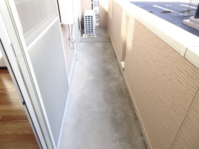 フレグランスモリカワCのバルコニー
