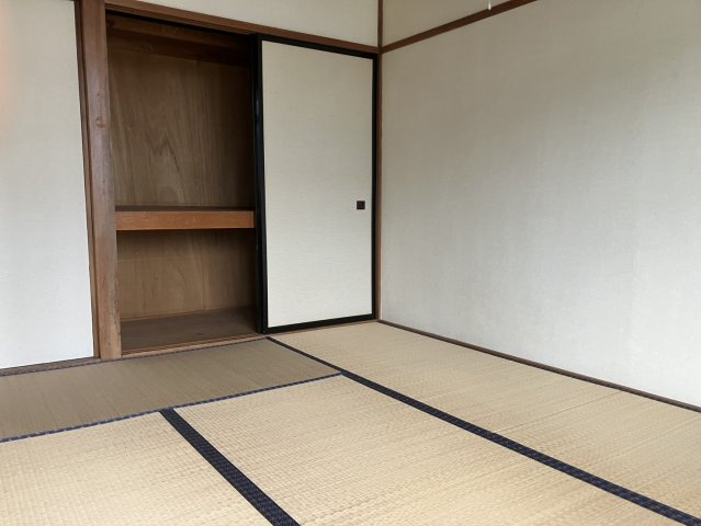 サンハイツの和室