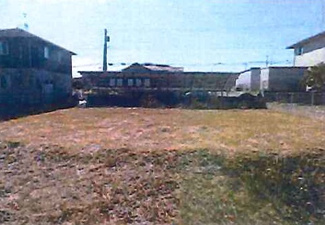 【外観】 | ご見学・お問合せお待ちしております♪
物件からの眺望　
見晴らしの良い高台！
大雨の時も建物が高い位置にあるとより安心です！
日当たり、通風も良好です♪
閑静な住環境なので静かに暮らしていただけます♪