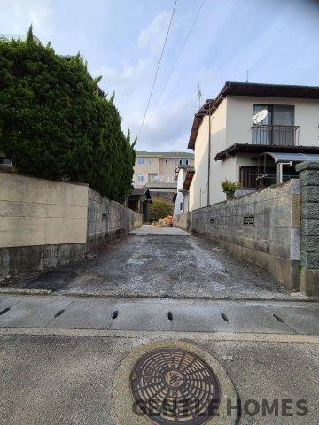 鶴田４丁目戸建の駐車場