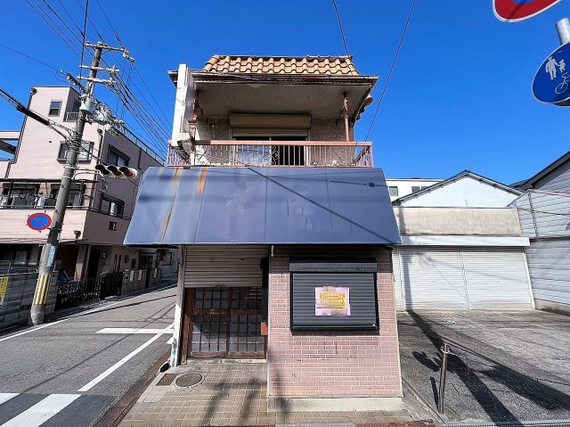 尾浜町2丁目貸店舗兼住宅の外観