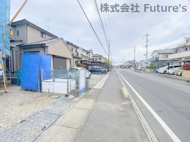 吉川市中央3丁目　新築戸建　全1棟の前面道路含む現地写真|前面道路の写真になります。