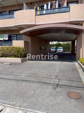 石照マンション花池のエントランス