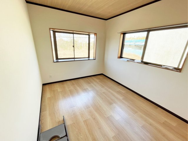 八街市大木戸建の洋室