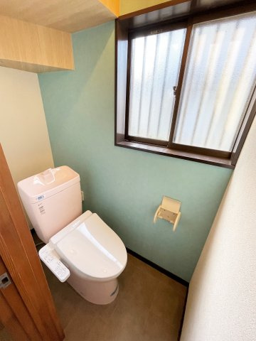 八街市大木戸建のトイレ