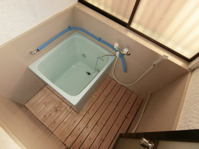 藤コーポの浴室