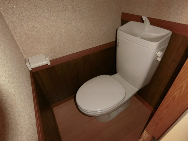 藤コーポのトイレ