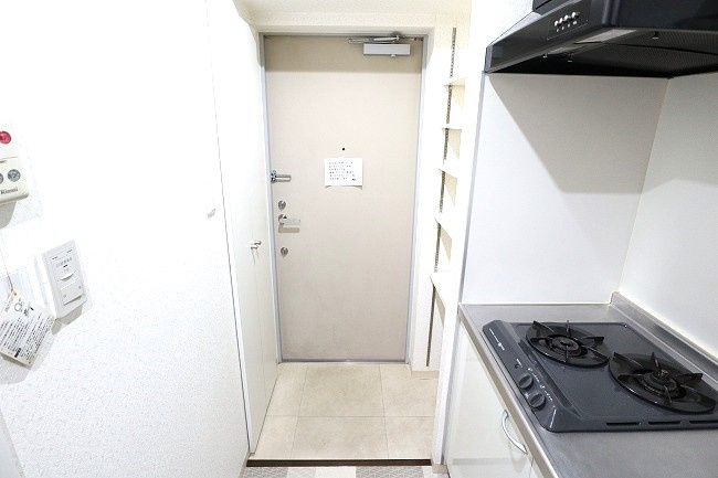 カリーノ福生の玄関|※別部屋のイメージ写真です。