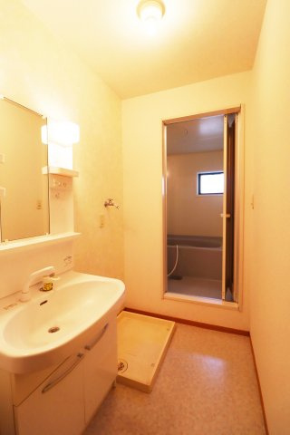 リビングタウン小森野壱番館　C棟の洗面所|洗面所です