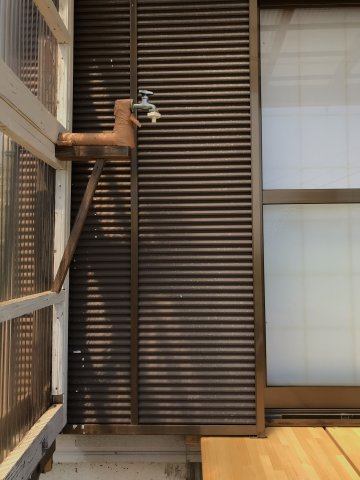 カーサカリーナのその他|庭側に水道もございます。