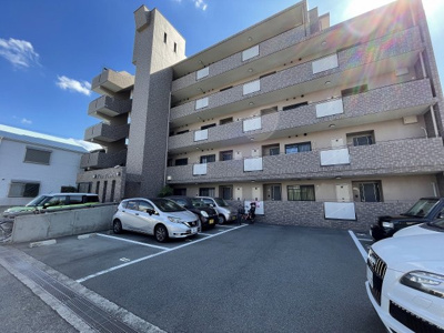【駐車場】 | ラフローリス