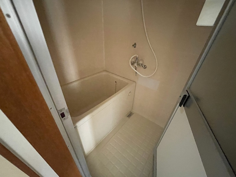 メゾン藤の浴室