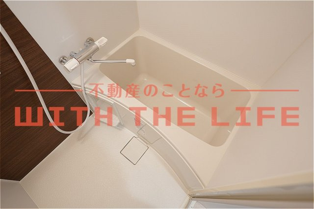 ADCプレミール荘島【キャンペーン対象物件】の浴室