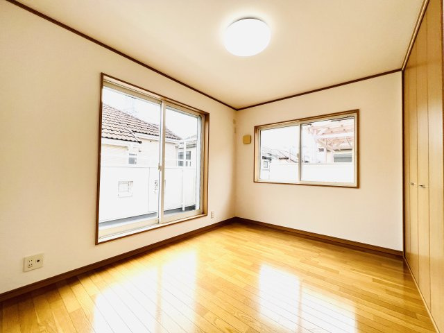 藤岡市上栗須　中古住宅の外観