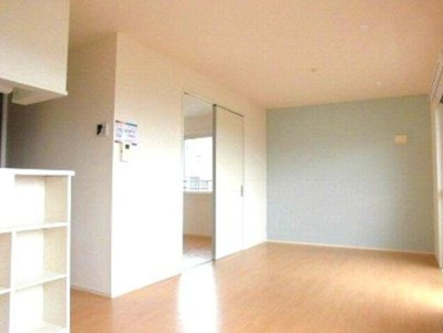 【居間・リビング】 | ガーデンヒルズ WEST | おしゃれな居間です