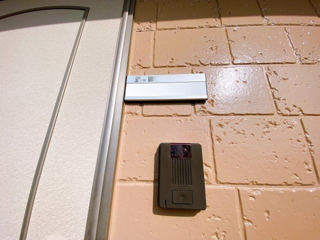 メープルハウスの玄関