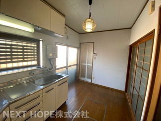 【キッチン】 | 尼崎市大庄西町３丁目中古戸建 | ダイニングキッチンです♪室内はクリーニング済みで即ご入居していただけます(^^)いつでもご覧いただけます！お気軽にネクストホープ不動産販売までお問い合わせを！！