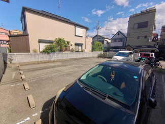 【駐車場】
