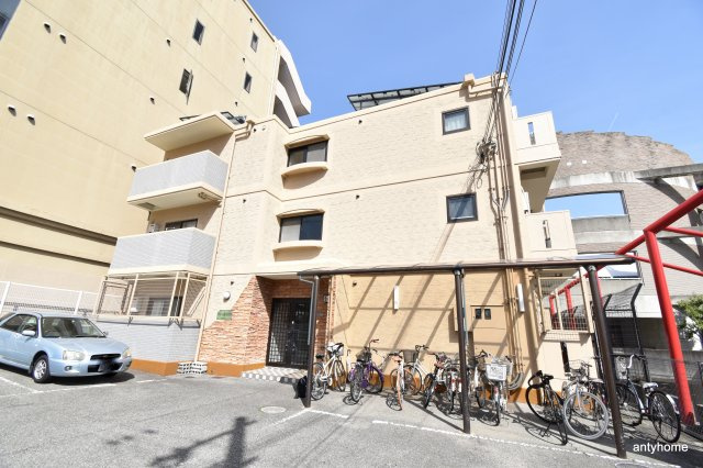 グリーンヒル江坂　仲介手数料無料の外観