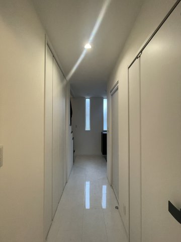 中央区姥ケ山3丁目　中古戸建のその他|廊下