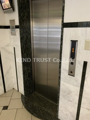 ロイヤルメゾン西天満のその他