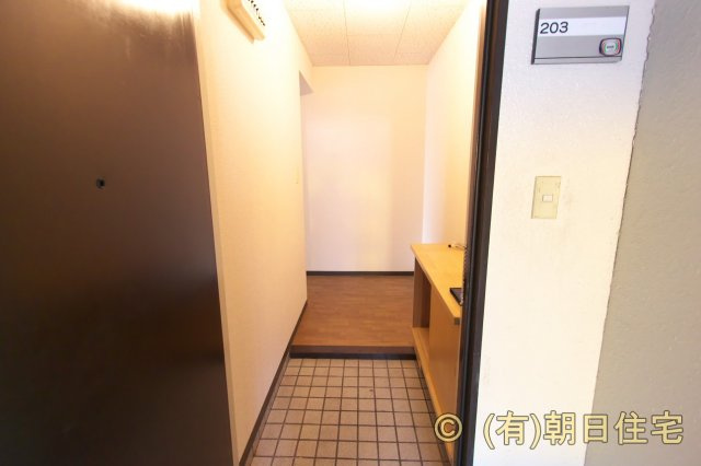 コーポみきの玄関