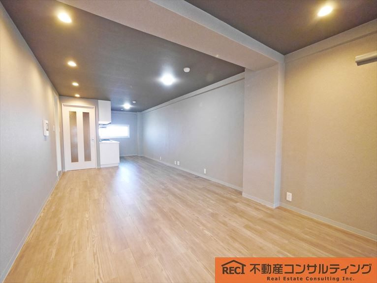 芦屋ロイヤルハイツ