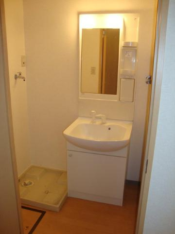 Ｕｒｂａｎ Ｋｎｏｌｌ（アーバン ノール）【キャッシュバック対象物件】の洗面所|洗髪洗面化粧台