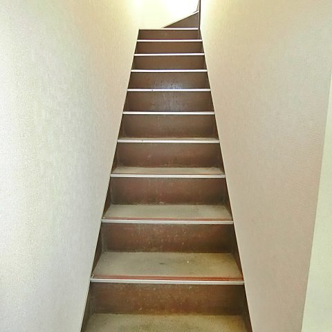 共同ビルの収納