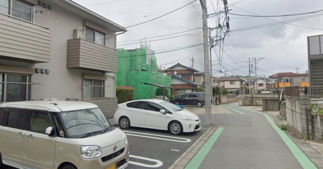 シャイン・グローヴの周辺