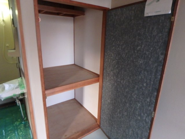 東町コーポの収納