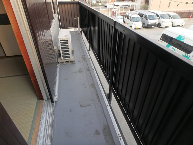 東町コーポのバルコニー
