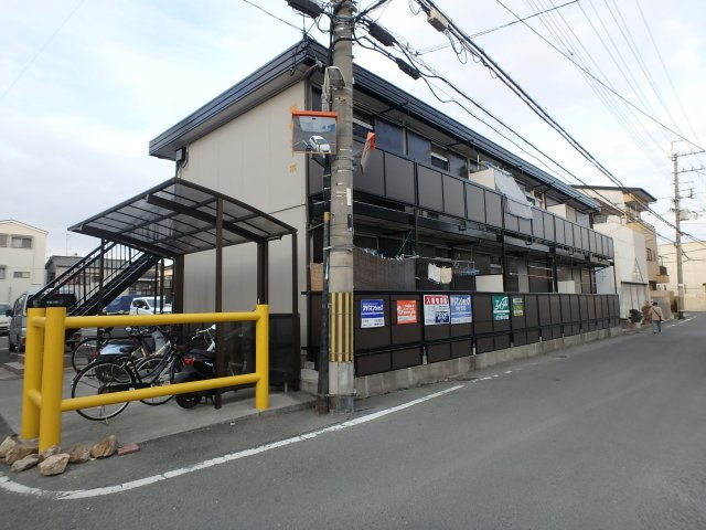 東町コーポの外観