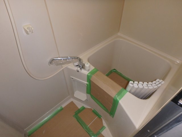 東町コーポの浴室