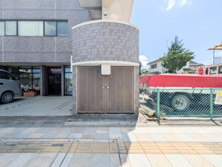 【エントランス】 | 御幸ビル