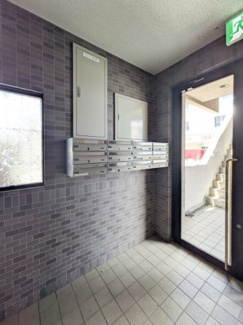 【ロビー】 | 御幸ビル