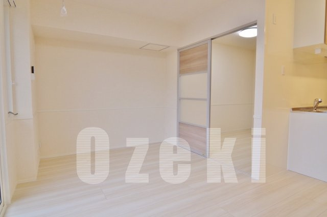 クレールKの居間・リビング