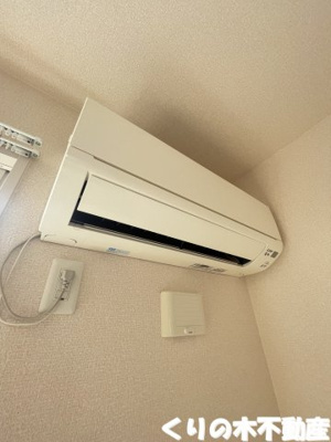 【設備】 | ラポール山路 | エアコン完備です（同タイプのお部屋です。現況を優先します。）