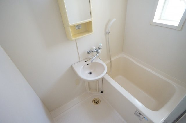 はーとらの浴室|バス・トイレ別です