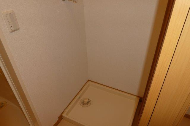 ヌーベル・アンジュのその他|洗濯機置き場